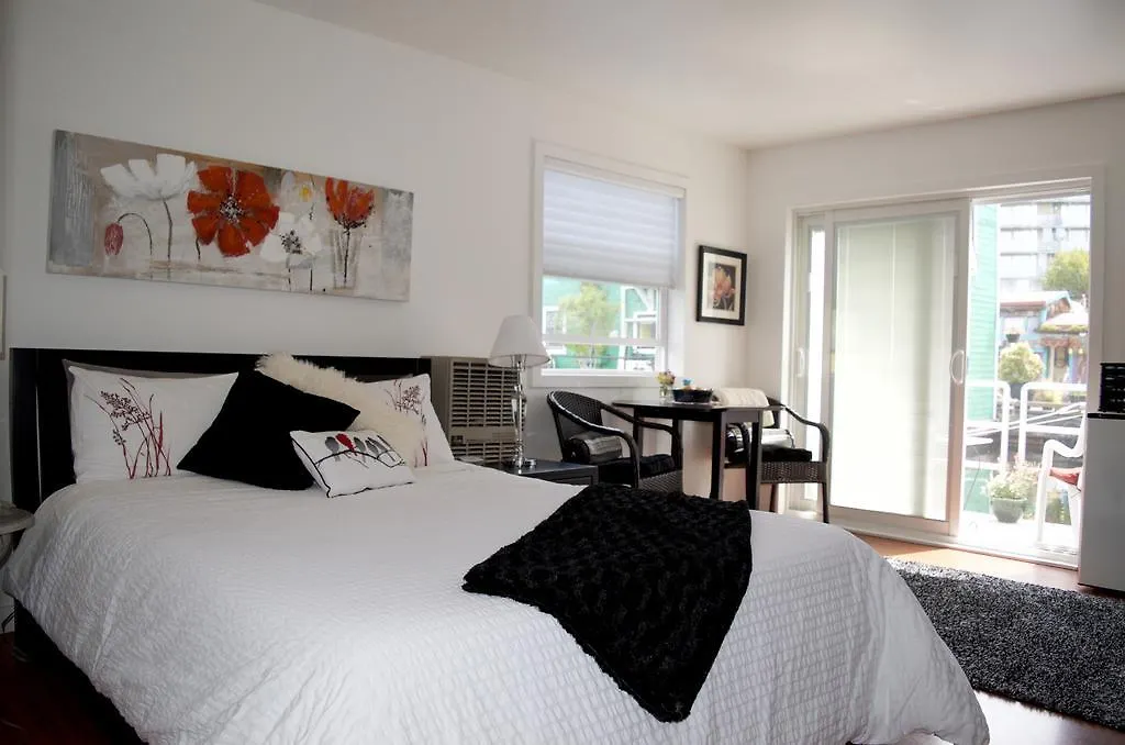 A Float Home B&B In Fisherman'S Wharf 빅토리아 캐나다